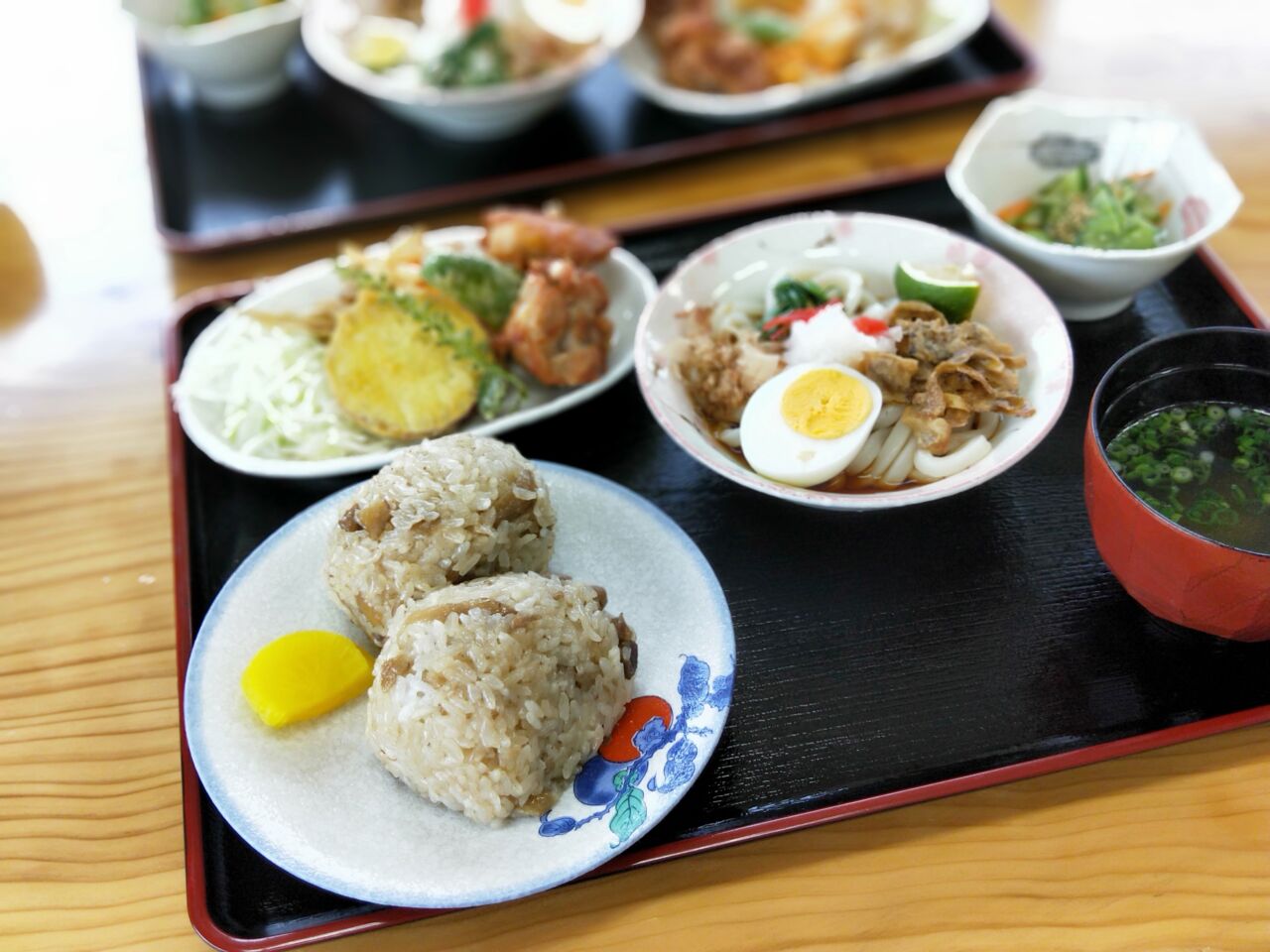 吉野鶏めし保存会 (大分市・鶏めし) 吉野鶏めし保存会 (大分市・鶏めし)