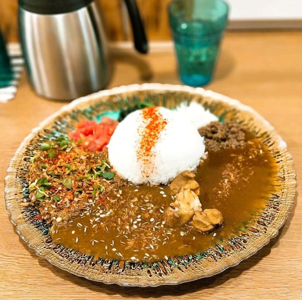 カレーパニック (北新地駅・カレー) カレーパニック (北新地駅・カレー)