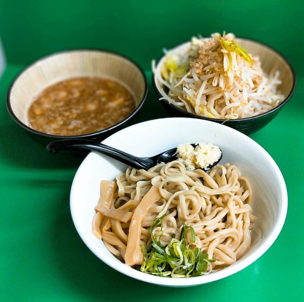 ラーメン つけ麺 熱く勢ろ(関大前駅・らーめん) ラーメン つけ麺 熱く勢ろ(関大前駅・らーめん)
